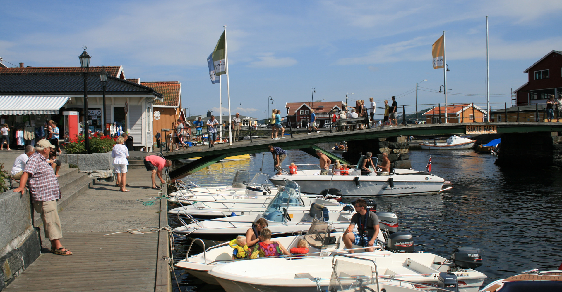 Kragerø 014 broen over kanalen i havnen - foto Geir Johansen.jpg