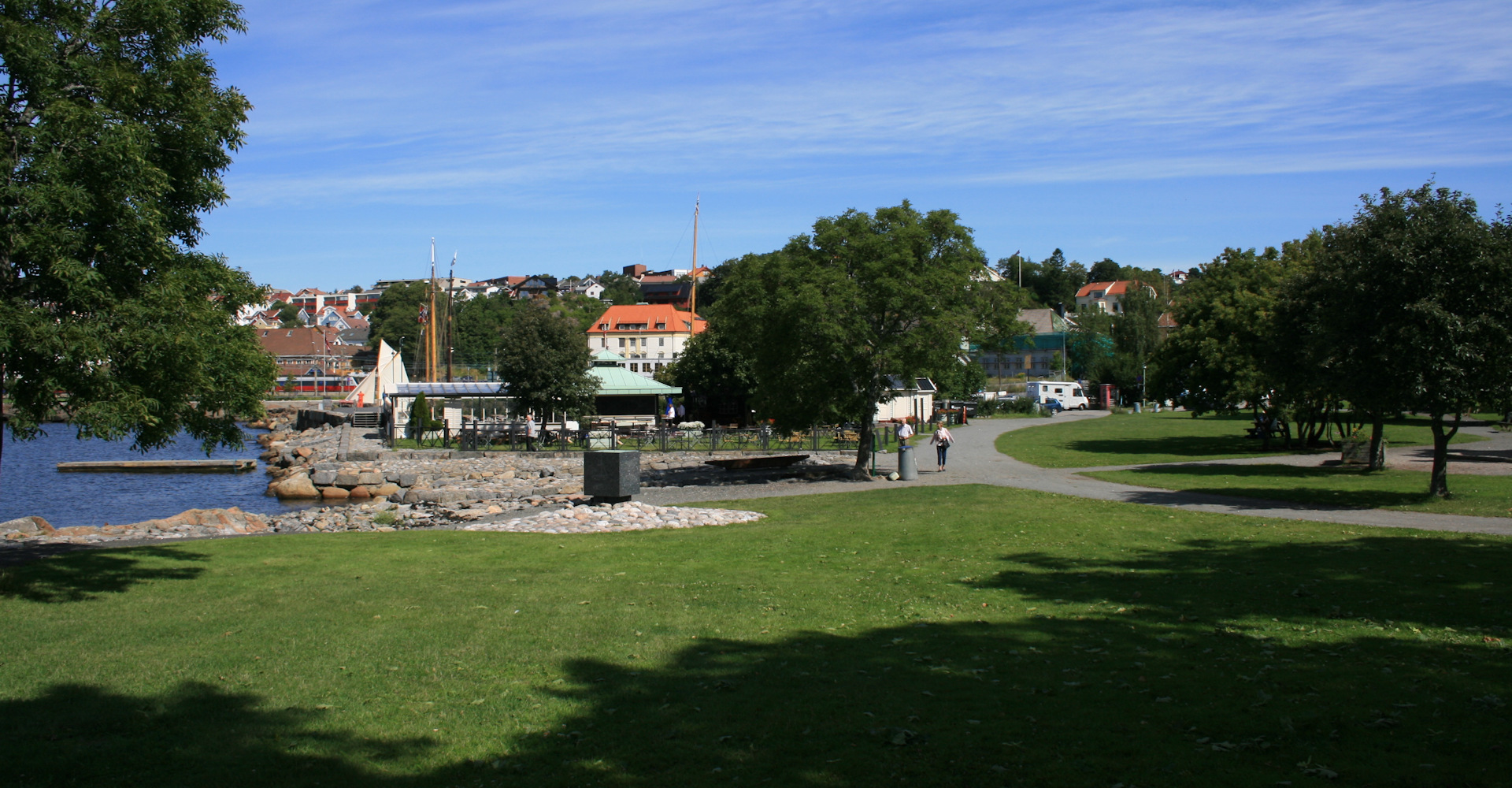 011 parken ved havnen-foto Geir Johansen.jpg