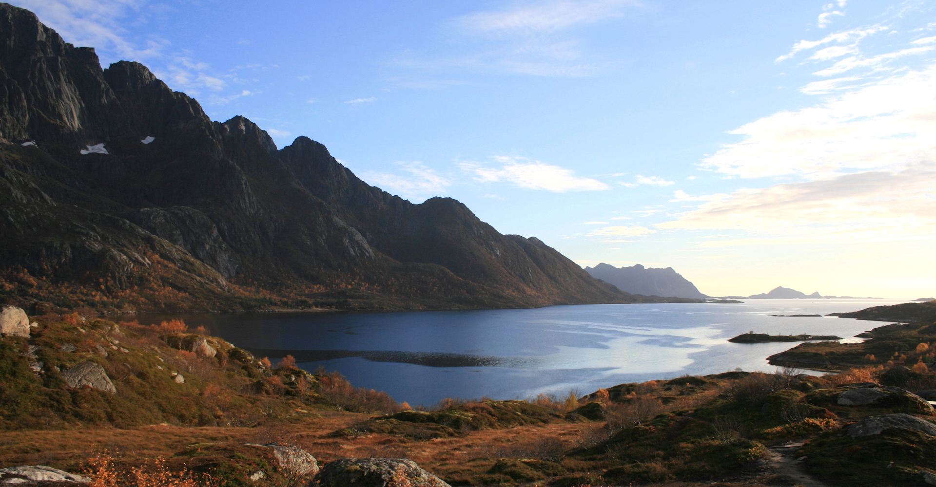 012 Austnesfjorden i Lofoten - foto Geir Johansen.jpg