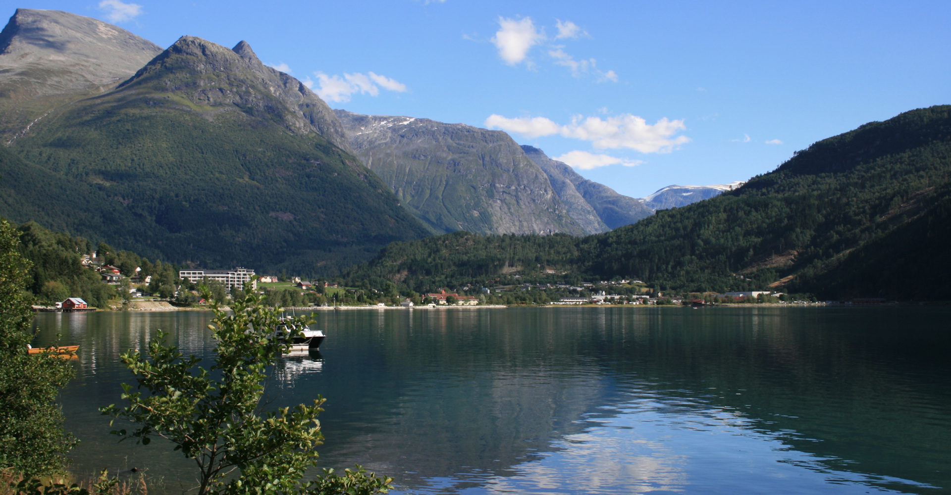 001 Loen-foto Geir Johansen.jpg