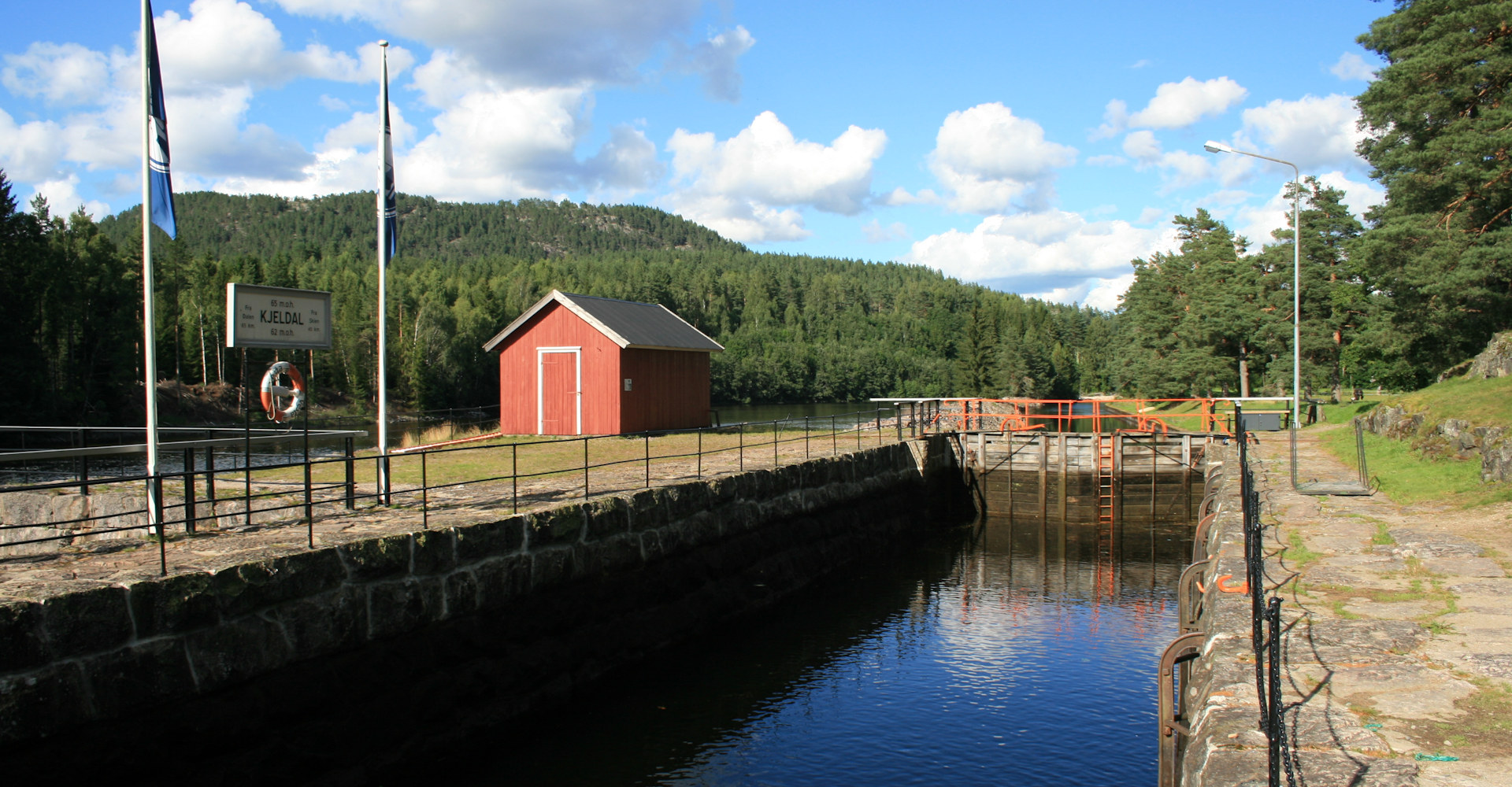 005 Kjeldal sluser - Foto Geir Johansen.jpg