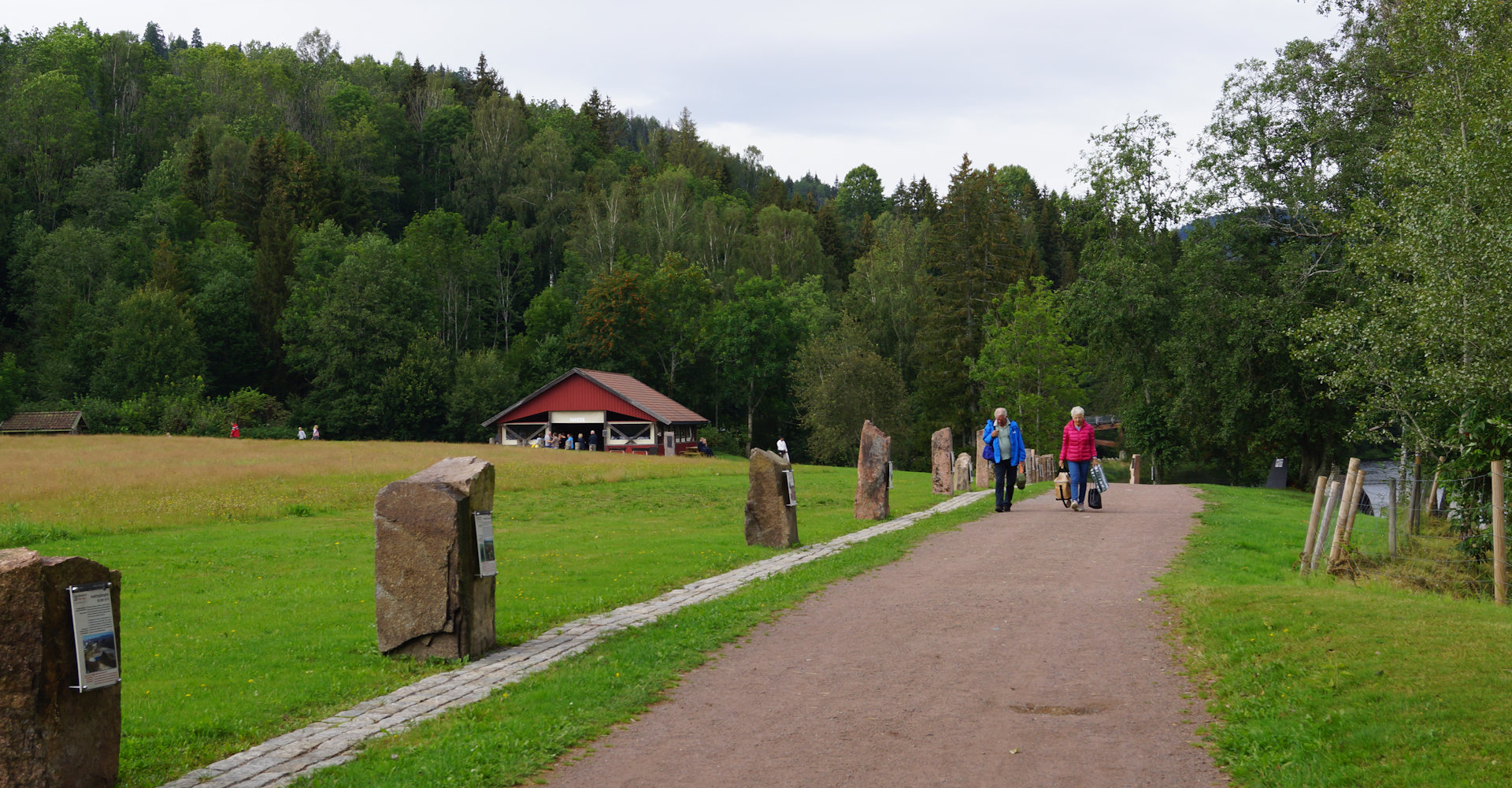005 Kjerra fossepark - Foto Geir Johansen.jpg