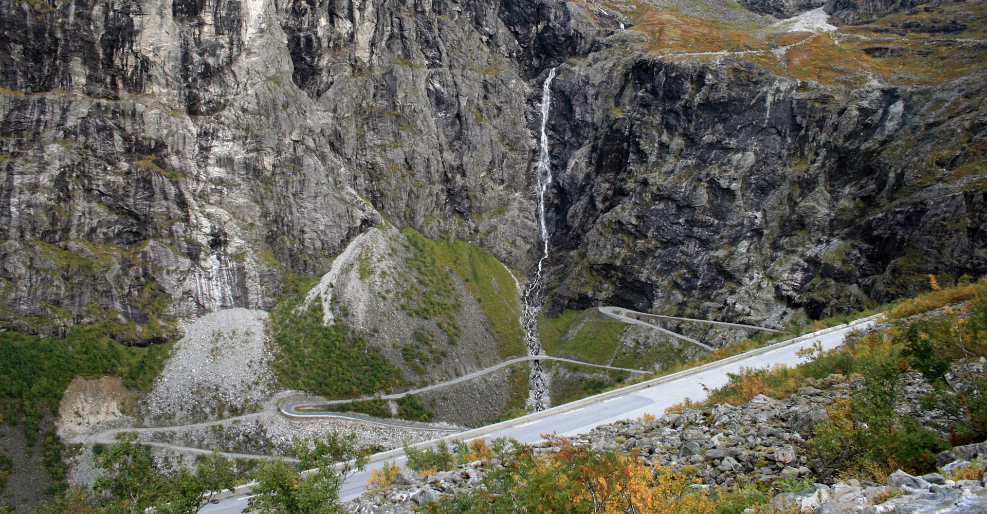 010 Trollstigen - fra andre del - Foto Geir Johansen.jpg