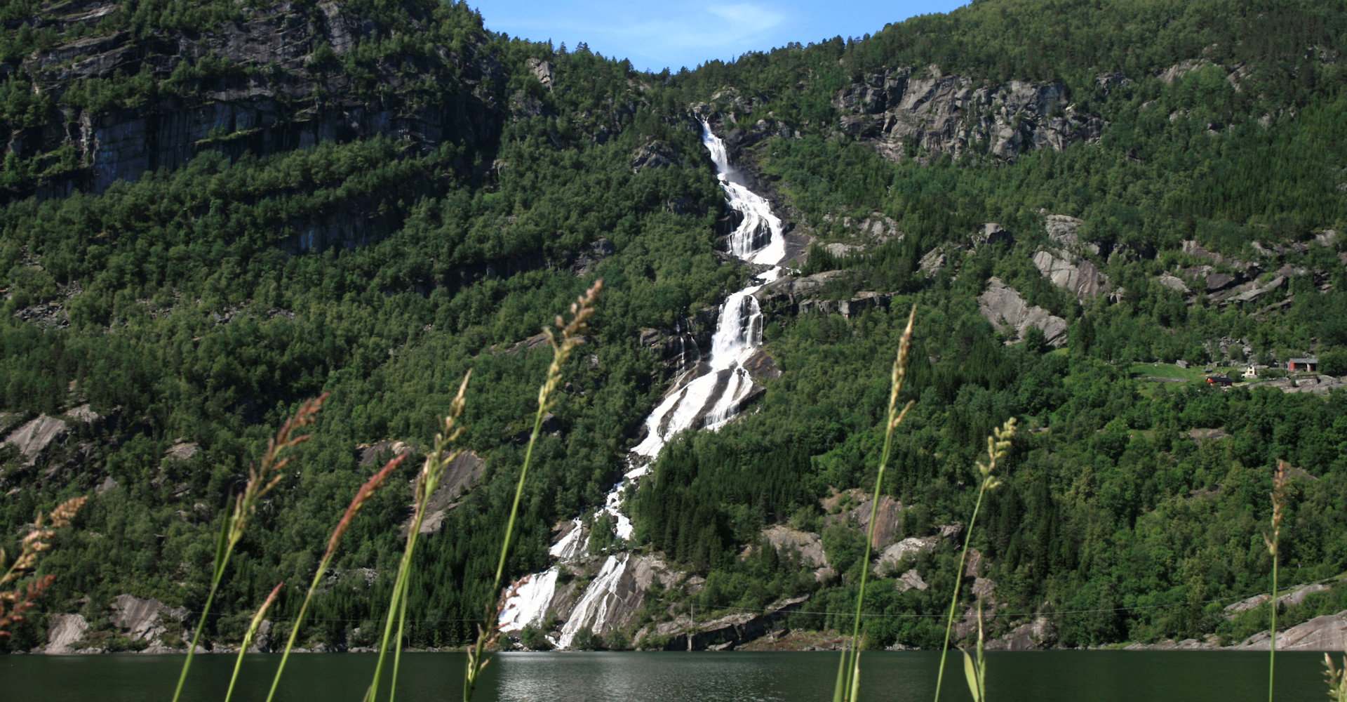 006 Strandfoss i Oddadalen - Foto Geir Johansen.jpg