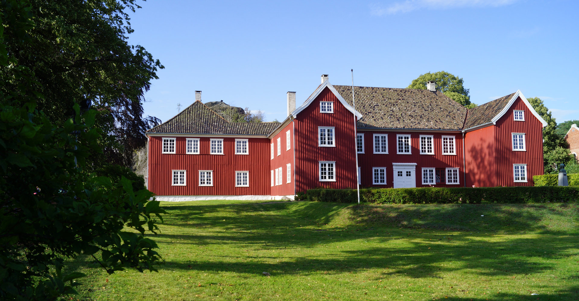 002 Herregården i Larvik-Foto Geir Johansen.jpg
