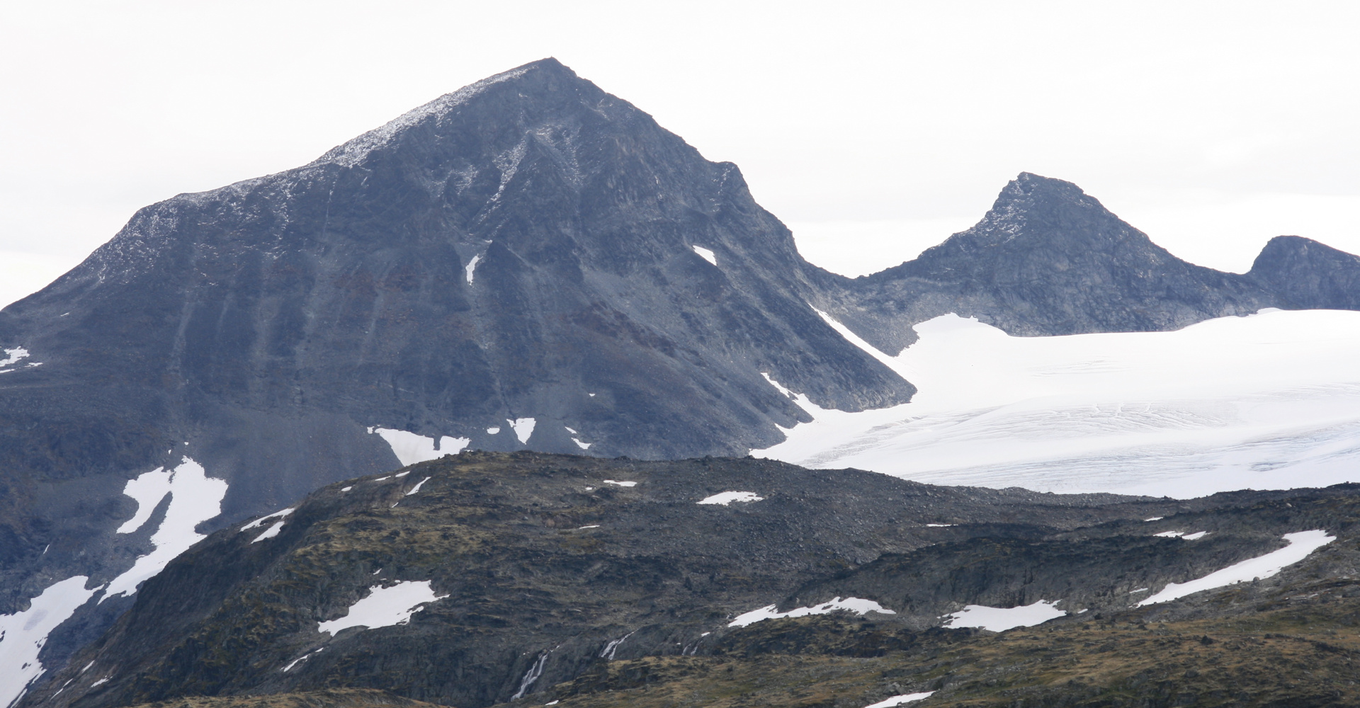 Bøverdalen-0017 Smørstabbtindan og Leirbrean-foto Geir Johansen.jpg