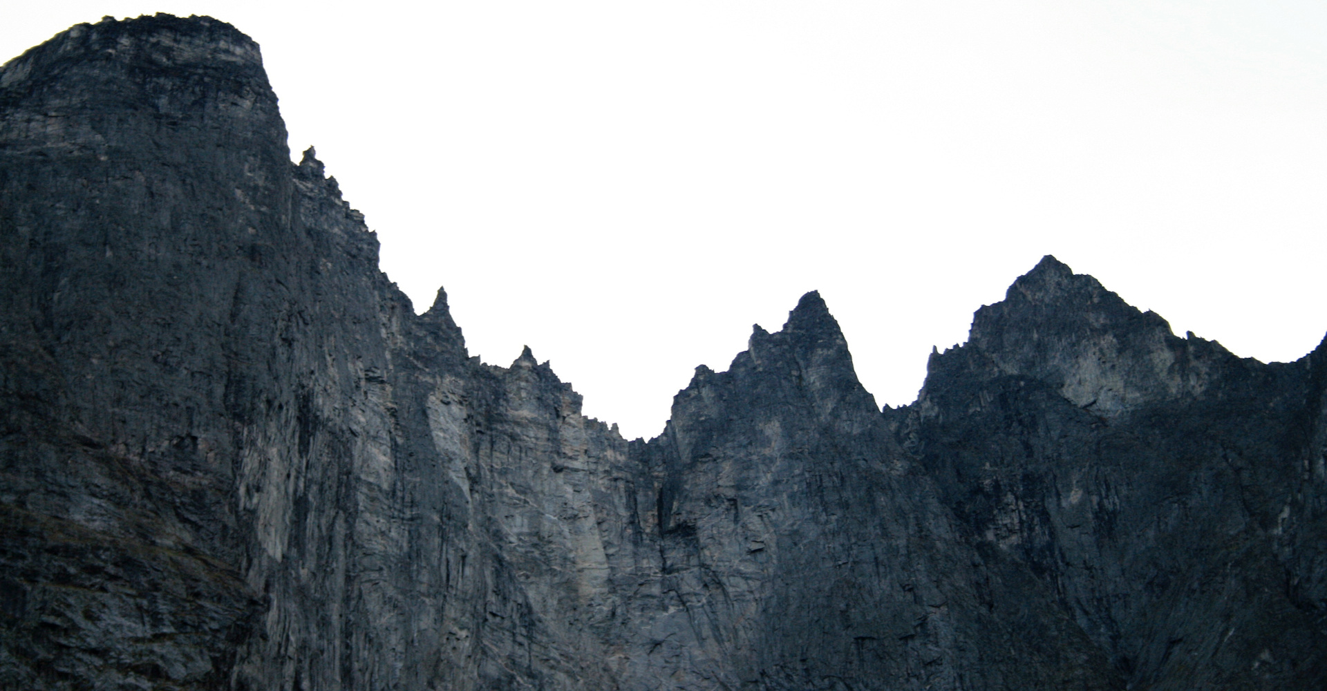 002 Trollveggen - Foto Geir Johansen.jpg