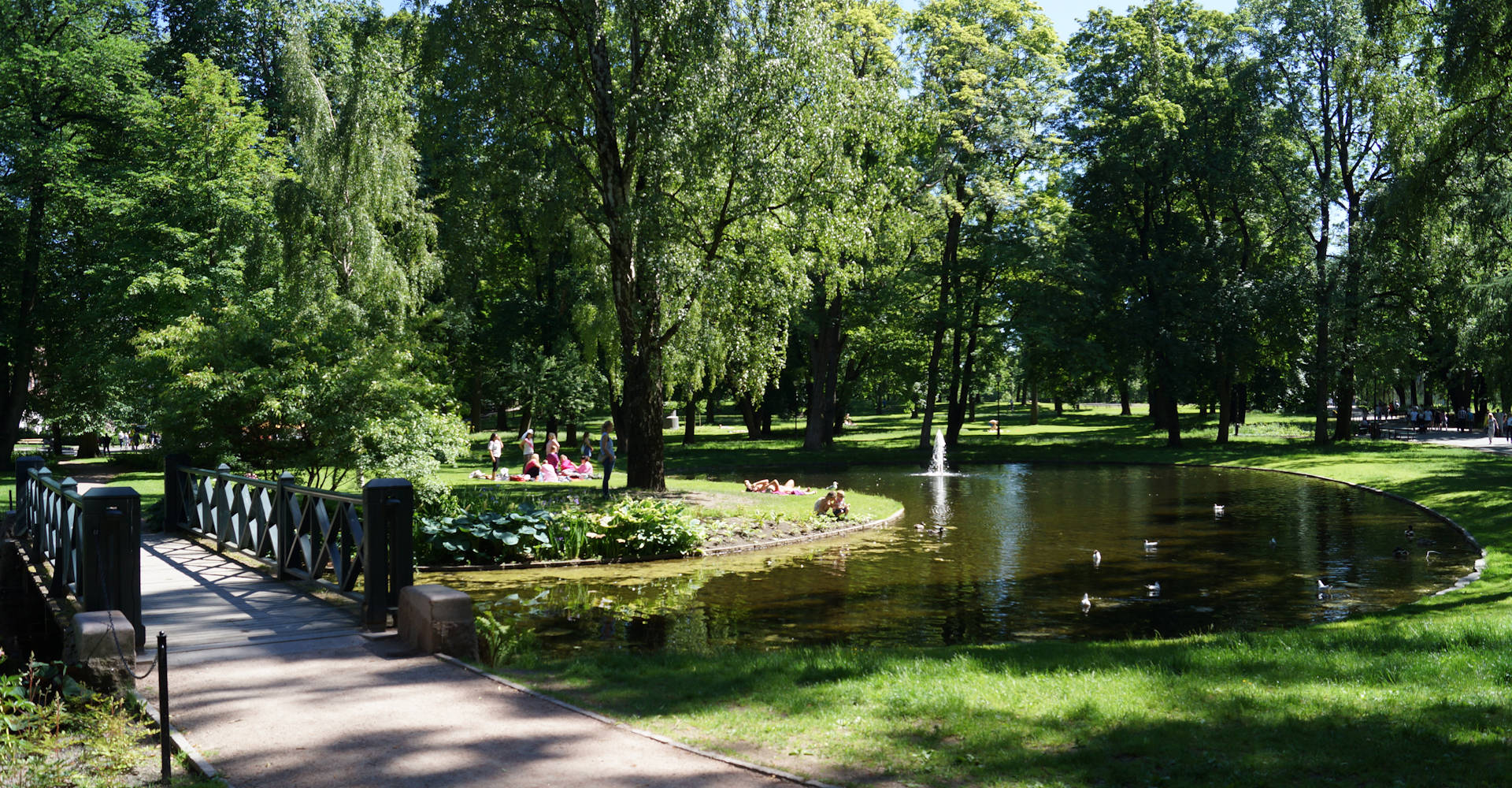 025 Slottsparken - Foto Geir Johansen.jpg