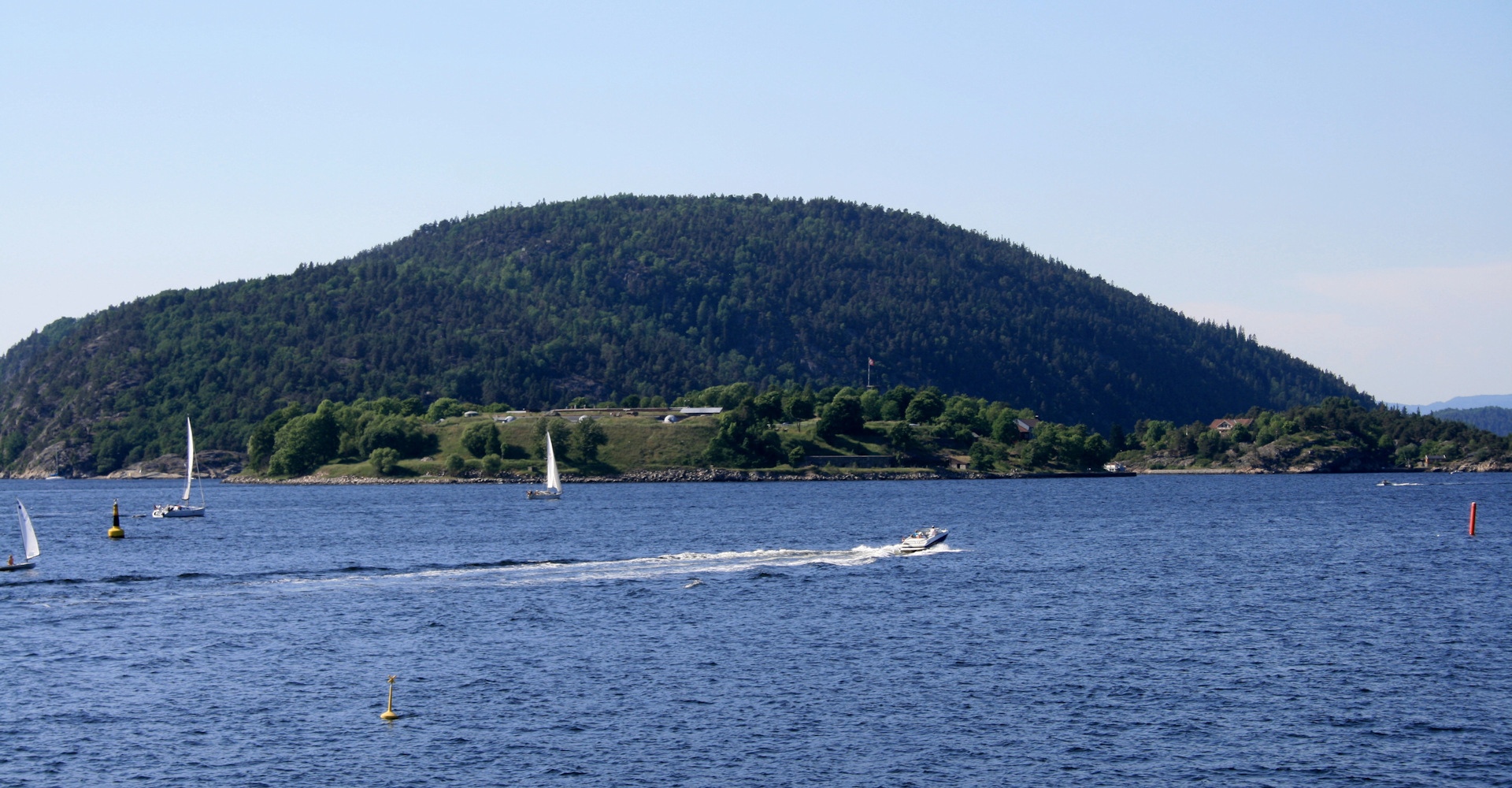 021 Båtturer på fjorden her ved Oscarsborg festning-foto Geir Johansen.jpg