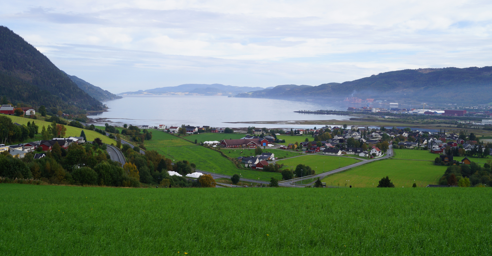 Trondheimsfjorden ved Orkanger-foto Geir Johansen.jpg