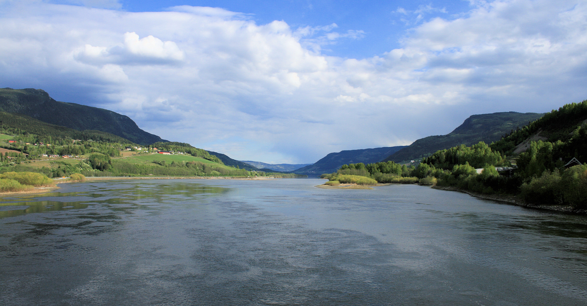 013 Langs elven Lågen i Gudbrandsdalen - Foto Geir Johansen.jpg