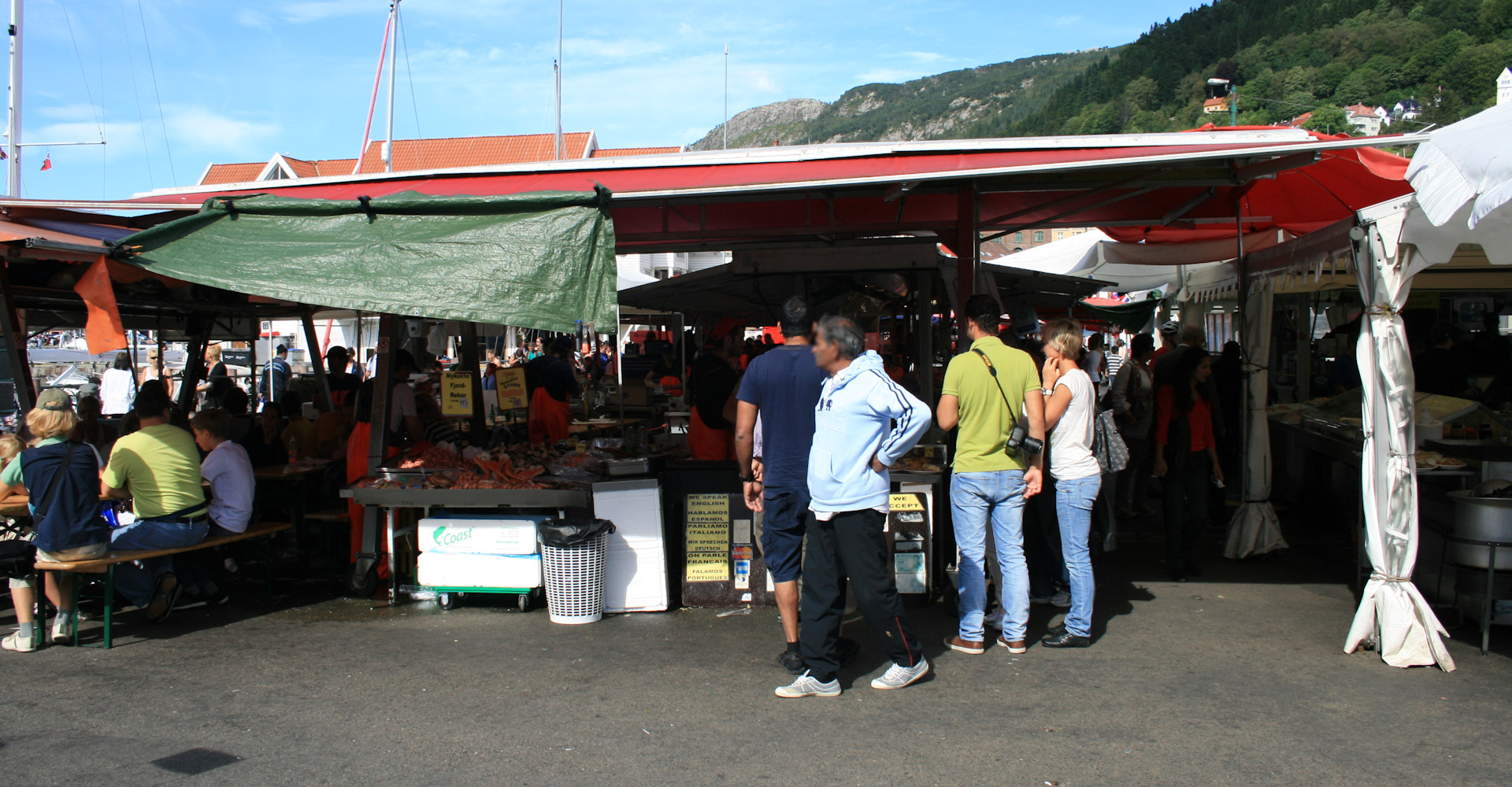 003 Fisketorget i Bergen - foto Geir Johansen.jpg