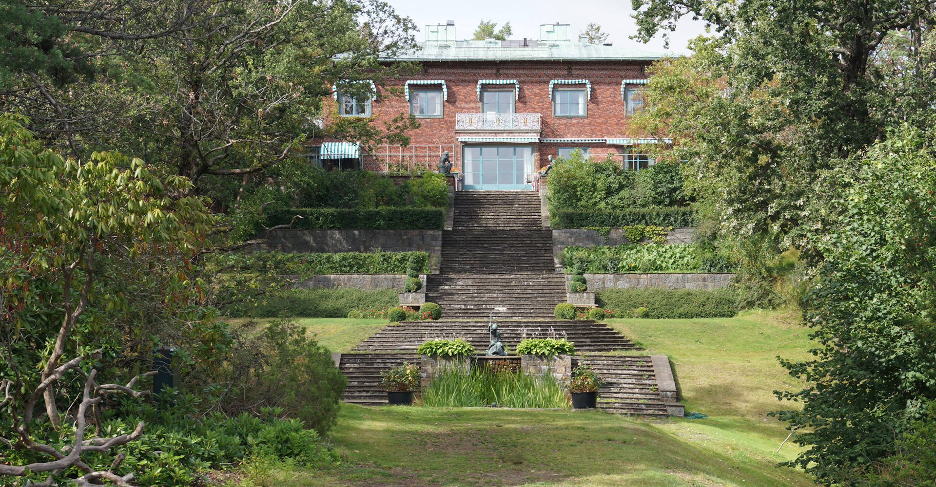 004 Anders Jahres herskapsbolig - hagen - Foto Geir Johansen.jpg