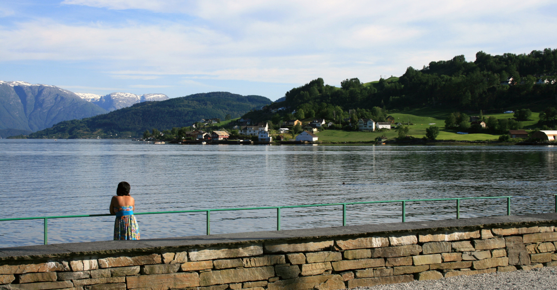 005 Norheimsund sørlige del og Hardangerfjorden-foto Geir Johansen.jpg