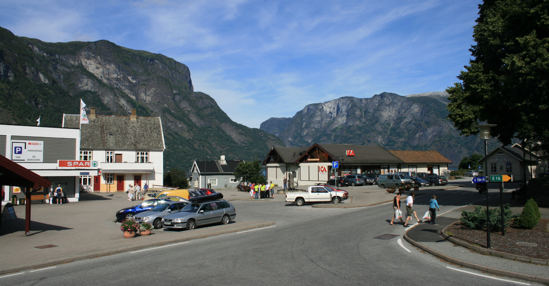 003 B Aurlandsvangen sentrum - foto Geir Johansen.jpg