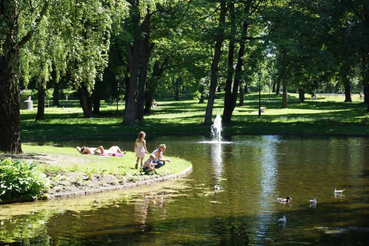 Slottsparken - foto Geir Johansen.jpg