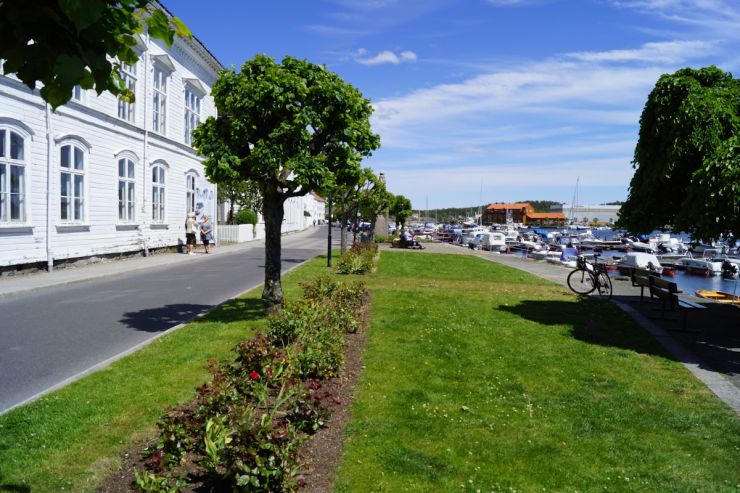 Langs nordsiden av havnen-foto Geir Johansen.jpg