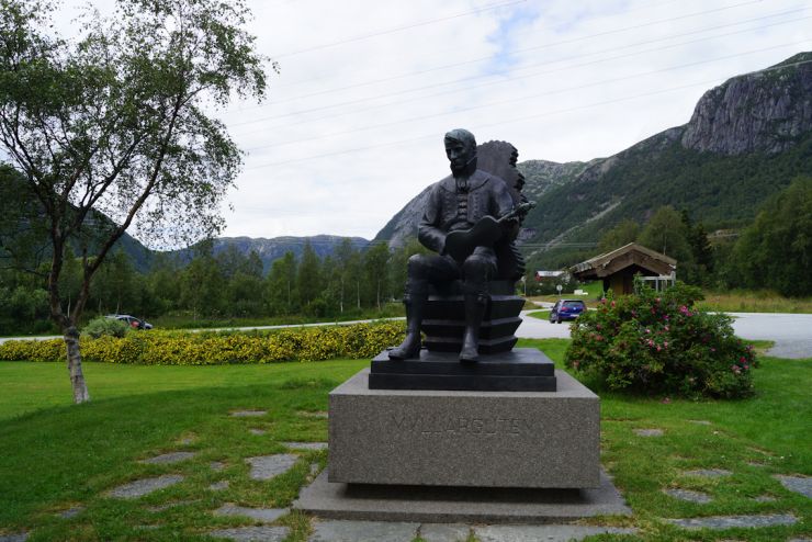 01 Myllarheimen og Myllarguten - Foto Geir Johansen.jpg